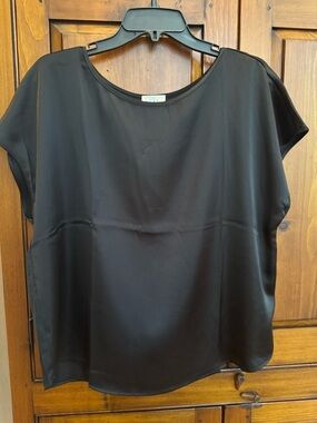 Nicole Miller NY Seize XL Classic Black Cap-Sleeve Satin Tunic Top NWOT